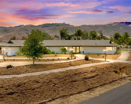 28885 E Vallejo Ave, Temecula