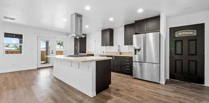 4585 Mount Henry Pl, Clairemont/Bay Park