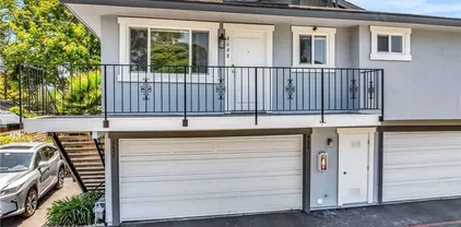 4648 Vista Bahia Dr Unit 16, Huntington Beach