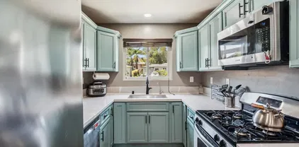 3443 Trophy Dr, La Mesa
