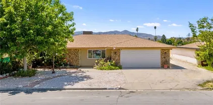 42153 Carnegie Ave, Hemet