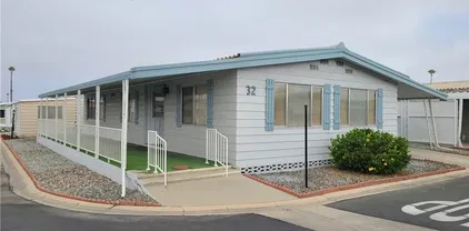 601 N Kirby Unit 32, Hemet