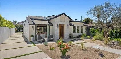 281 Santo Tomas Ave, Costa Mesa