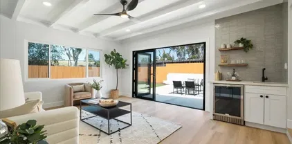 6920 Bruce Ct, La Mesa