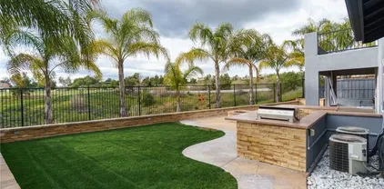 38523 Falkirk Dr, Murrieta