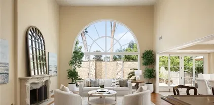 4 Rue Grand Ducal, Newport Beach
