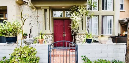 7553 Quiet Cove Cir, Huntington Beach