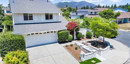 27231 Eastridge Dr, Lake Forest