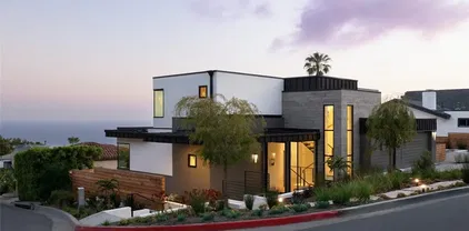1105 Skyline Dr, Laguna Beach