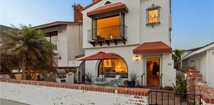 1305 E Balboa Blvd, Newport Beach
