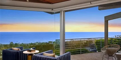 856 Diamond, Laguna Beach