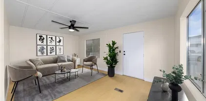 32600 Ca-74 Unit 31, Hemet