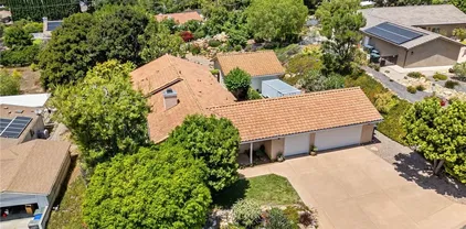 447 Ali Way, Fallbrook