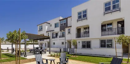 1312 Yannis Ct, El Cajon