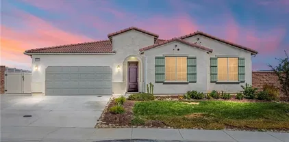 1304 Joshua Tree Rd, Calimesa
