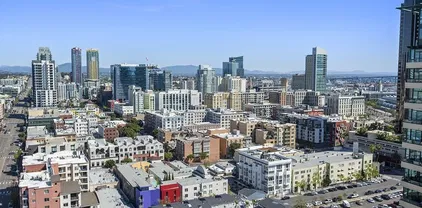 555 Front St Unit 2201, Downtown