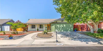 25187 Lincoln Ave, Hemet