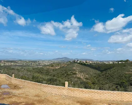 11319 Caminito Rodar, Mira Mesa