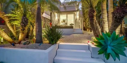2318 Chalcedony St, Pacific Beach/Mission Beach