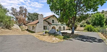 40901 Gibbel Rd, Hemet