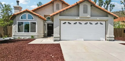 24318 Via Las Junitas, Murrieta