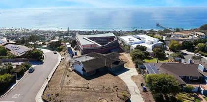 8504 Prestwick Dr, La Jolla