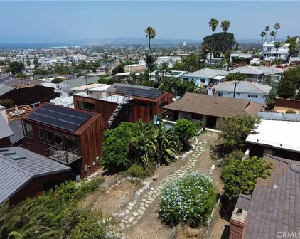 4628 Del Monte Ave, Ocean Beach (OB)