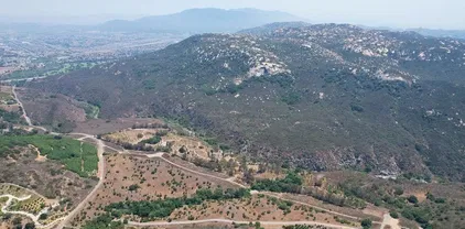 Via Novillo, Temecula