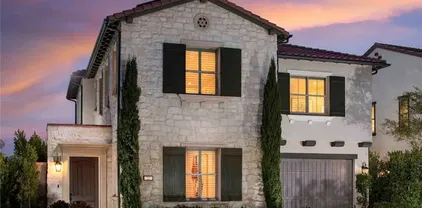 118 Oakstone, Irvine