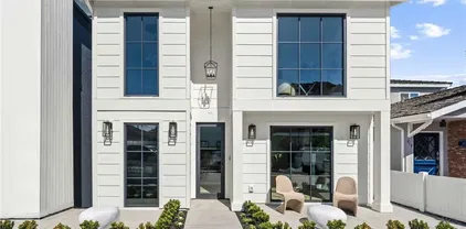 214 Abalone Ave, Newport Beach