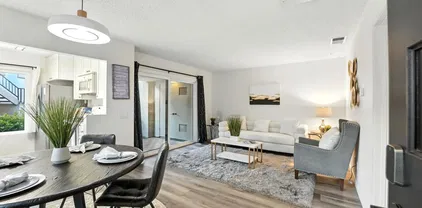 8476 New Salem St Unit 77, Mira Mesa
