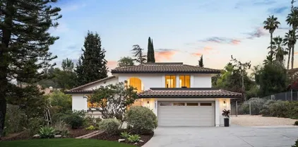 1657 Foothill Dr, Vista