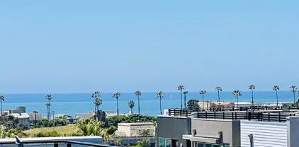 1570 Vista Del Mar Way Unit 4, Oceanside