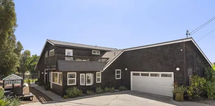 3860 Las Flores, Fallbrook