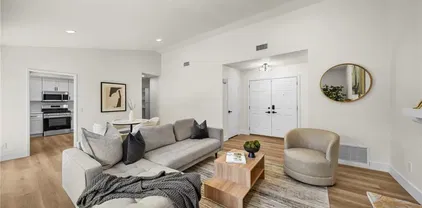 29589 Mira Loma Dr, Temecula