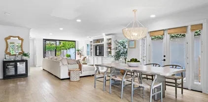 510 Forward St, La Jolla