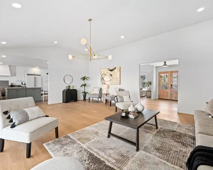 37285 Avenida Bravura, Temecula