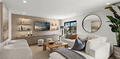 600 E Oceanfront Unit 1A, Newport Beach