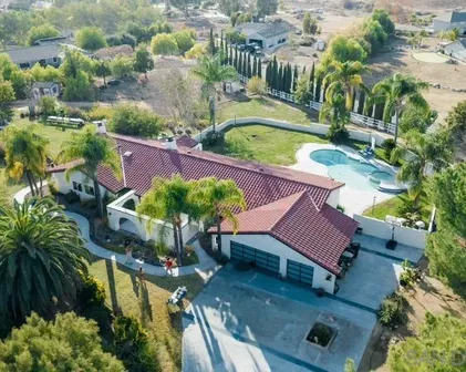 37389 Avenida Chapala, Temecula