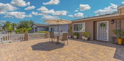 3560 Thunder Dr, Oceanside
