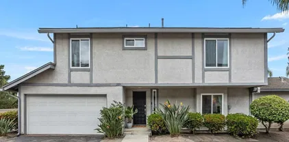2819 Unicornio St, Carlsbad