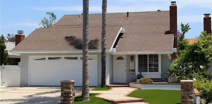 23266 Via Ronda, Mission Viejo