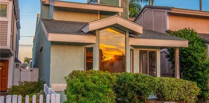 420 19th St, Huntington Beach