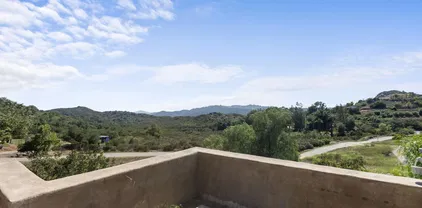 27615 Alps Ln, Escondido