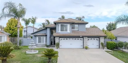 39672 Maple Leaf Ct, Murrieta
