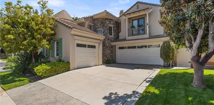 16 Spring Grv, Irvine