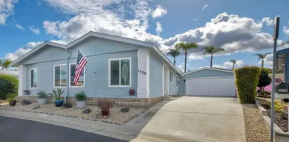 1439 Puritan Dr, Oceanside