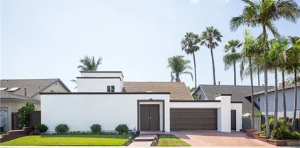 16871 Saybrook Ln, Huntington Beach