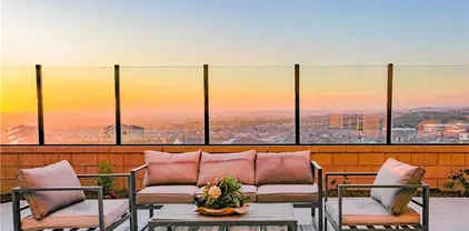 137 Oakstone, Irvine
