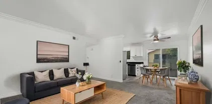 190 Avenida Descanso Unit I, Oceanside